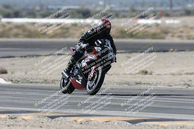 media/Nov-30-2025-TrackXperience (Sun) [[c0061d280f]]/3-Level 1/Session 4 (Turn 11)/